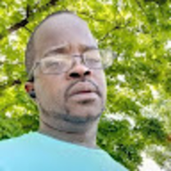 Meet your Posher, Derick - Picture 1 of 1